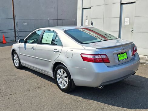 Used 2007 Toyota Camry XLE FWD image 5