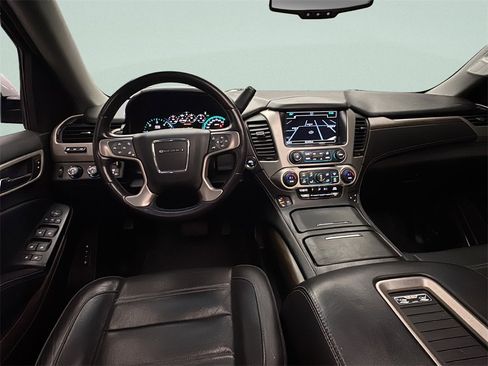 Used 2018 GMC Yukon Denali w/ Open Road Package image 24