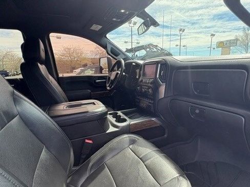 Used 2020 Chevrolet Silverado 3500 High Country w/ Gooseneck/5TH Wheel Package image 18