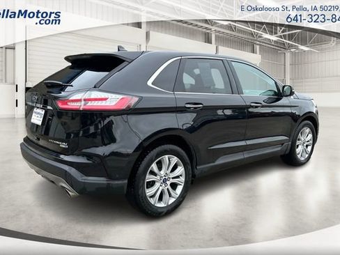 Used 2019 Ford Edge Titanium w/ Equipment Group 301A AWD/4WD image 3