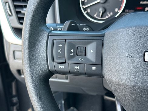 New 2026 Nissan Rogue S image 25