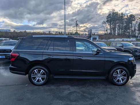 Used 2024 Ford Expedition Limited AWD/4WD image 9