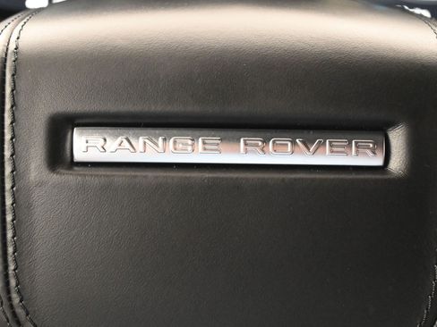 Used 2025 Land Rover Range Rover Sport Dynamic SE AWD/4WD image 16