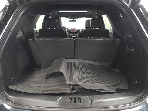 Used 2023 Ford Explorer ST w/ Equipment Group 401A AWD/4WD image 12