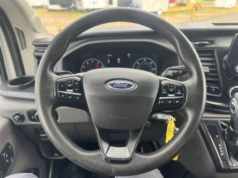 Used 2023 Ford Transit 250 Medium Roof RWD image 21