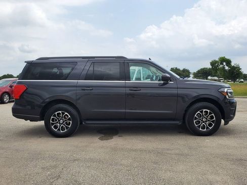 Certified 2024 Ford Expedition Max XLT RWD image 30