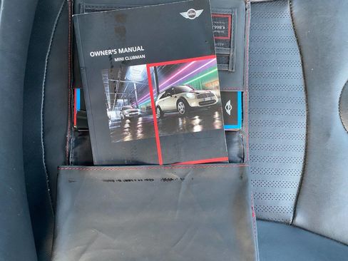 Used 2011 MINI Cooper Clubman S image 26