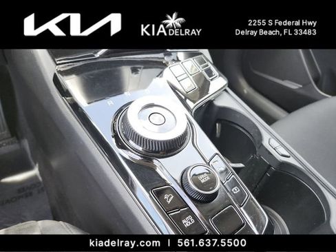Used 2023 Kia Sportage LX FWD image 23