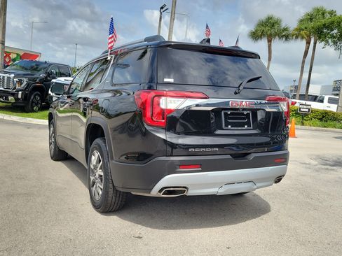 Used 2023 GMC Acadia SLE w/ Driver Convenience Package FWD image 7