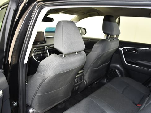 Used 2025 Toyota RAV4 LE AWD/4WD image 47
