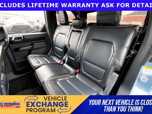Used 2024 Ford Bronco Badlands image 21