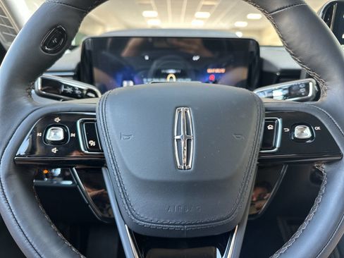 New 2026 Lincoln Aviator 2WD image 20