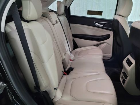 Used 2021 Ford Edge Titanium image 60
