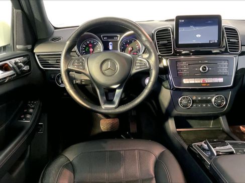 Used 2017 Mercedes-Benz GLE 350 4MATIC image 13