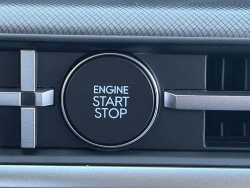 New 2026 Hyundai Santa Fe SE image 21