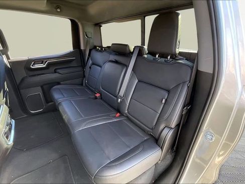 Used 2022 GMC Sierra 1500 SLT w/ SLT Premium Plus Package image 16
