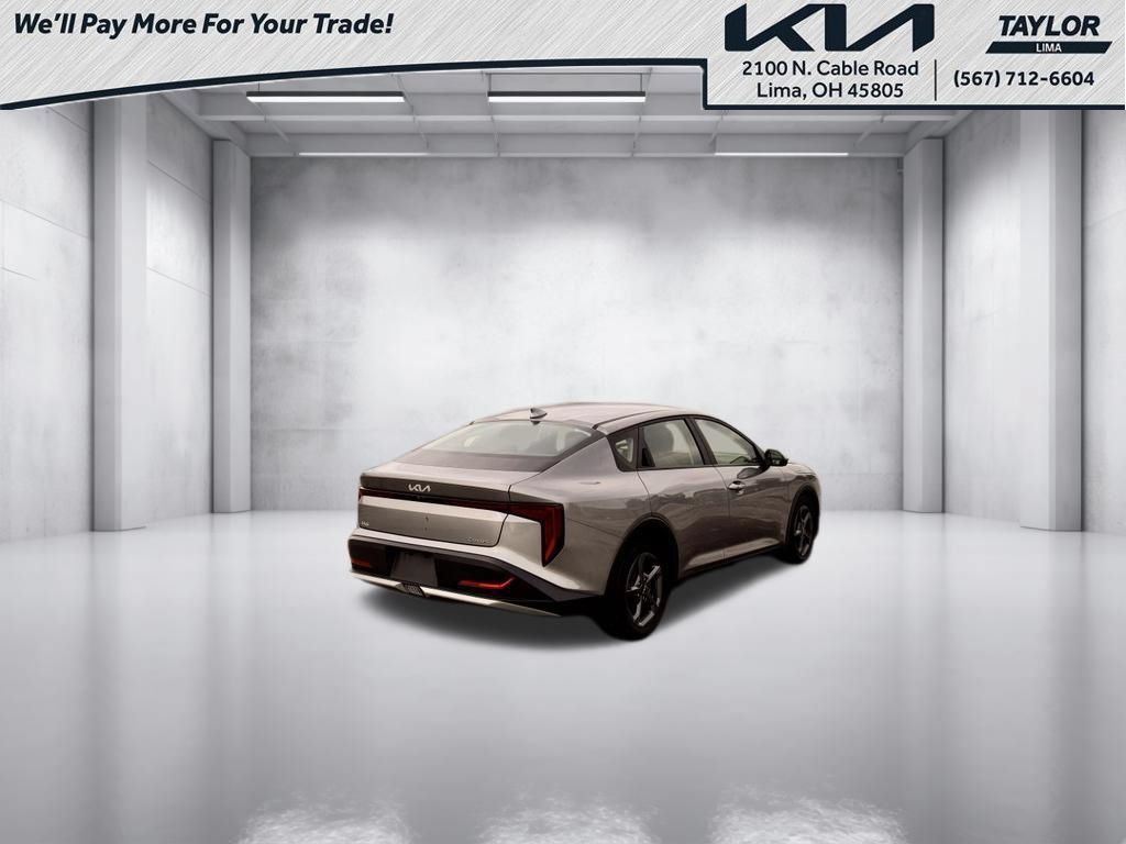 Used 2025 Kia K4 FWD image 2