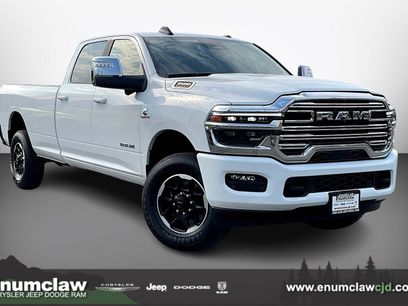 New 2025 RAM 3500 Laramie w/ Towing Technology Group