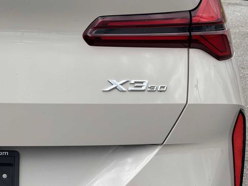 Used 2025 BMW X3 xDrive30i w/ Premium Package image 45