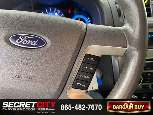 Used 2010 Ford Fusion SEL FWD image 15
