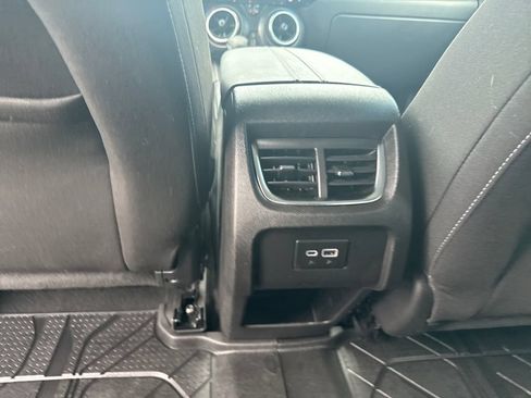 Used 2024 Chevrolet Blazer LT w/ Convenience Package FWD image 30