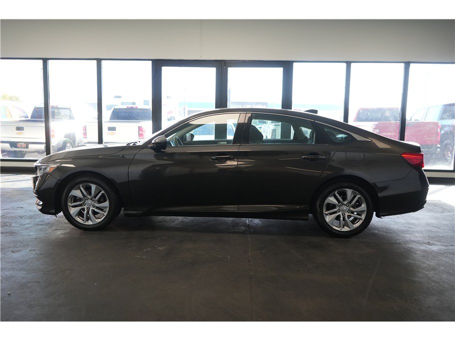 Used 2018 Honda Accord LX image 4