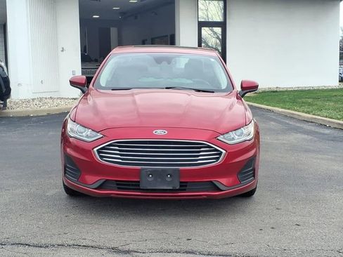 Used 2020 Ford Fusion SE FWD image 19