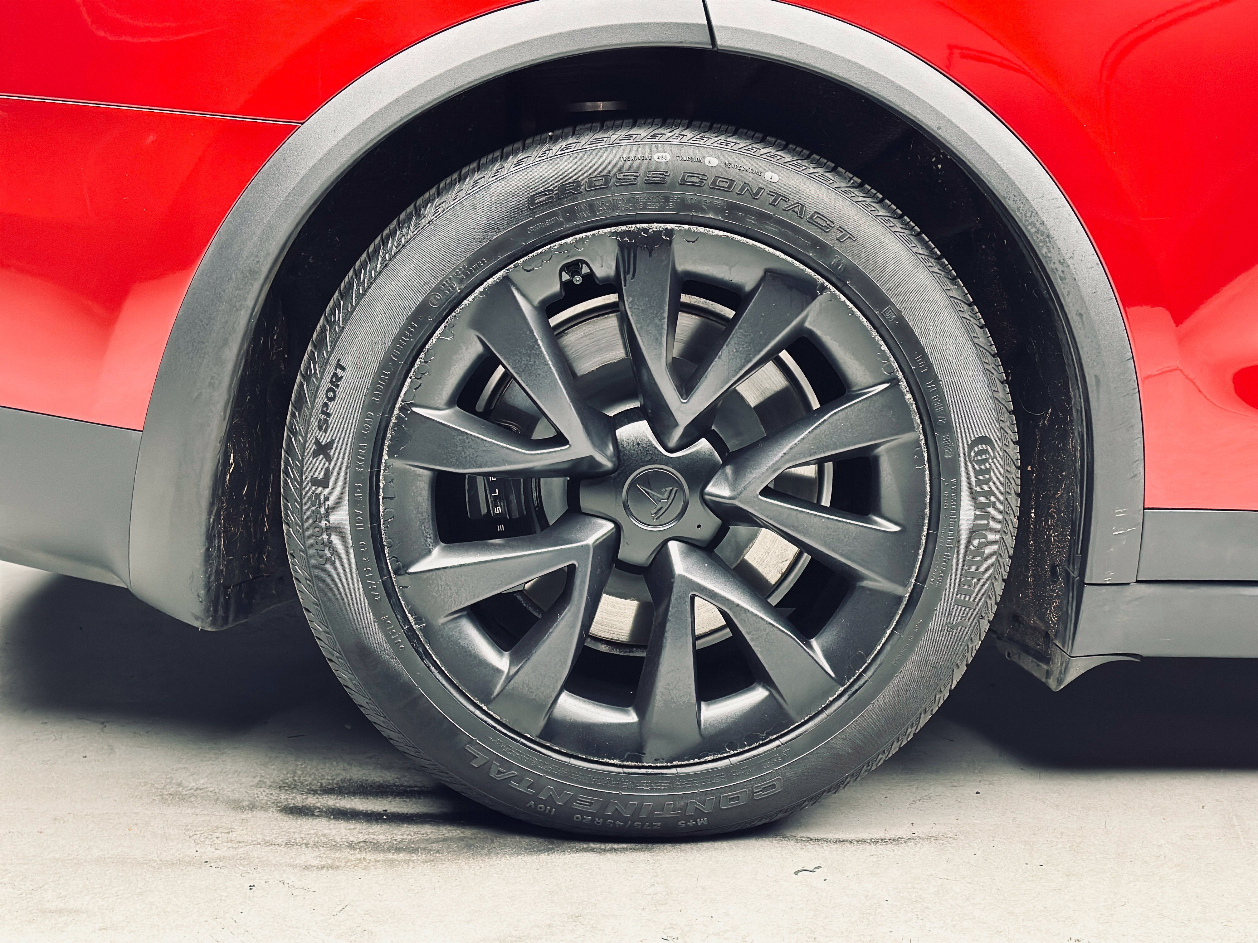 Used 2023 Tesla Model X AWD/4WD image 38
