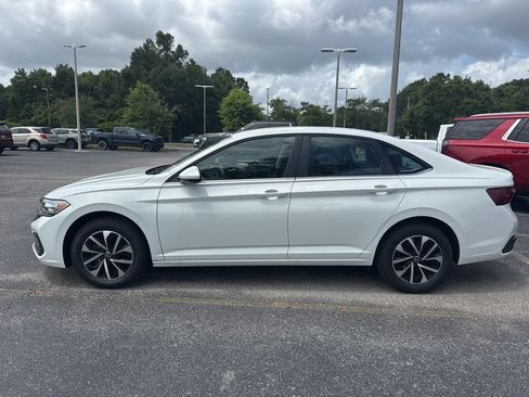 Used 2024 Volkswagen Jetta S FWD image 2