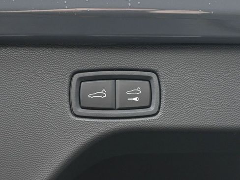 New 2025 Porsche Macan Turbo Electric image 34