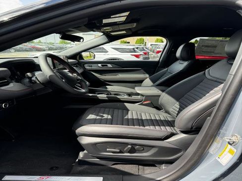 New 2025 Ford Mustang Mach-E Premium w/ Sport Appearance Package image 31