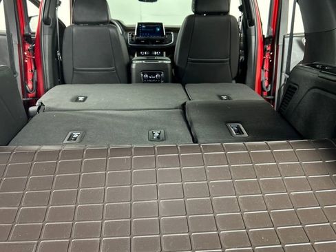 Certified 2024 Chevrolet Tahoe High Country image 35