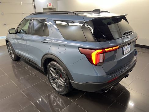 New 2026 Ford Explorer ST w/ Sun And Sound Package image 4