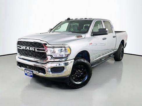 Used 2021 RAM 2500 Tradesman AWD/4WD image 3