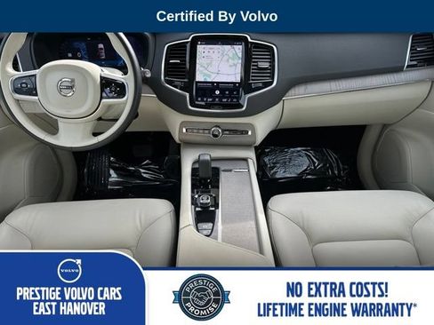 Certified 2025 Volvo XC90 B5 Plus AWD/4WD image 15