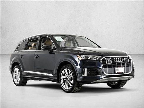 Used 2023 Audi Q7 2.0T Premium w/ Convenience Package AWD/4WD image 3