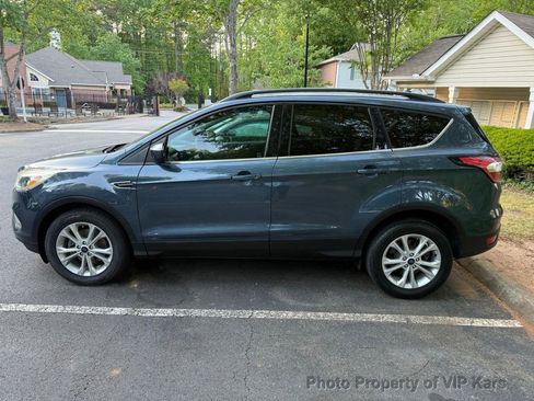 Used 2018 Ford Escape SE w/ SE Sync 3 Package image 8