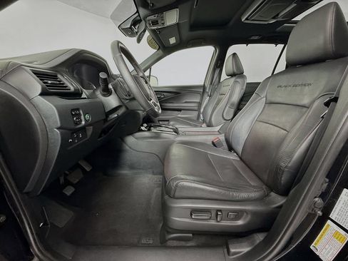 Used 2021 Honda Pilot Black Edition image 19