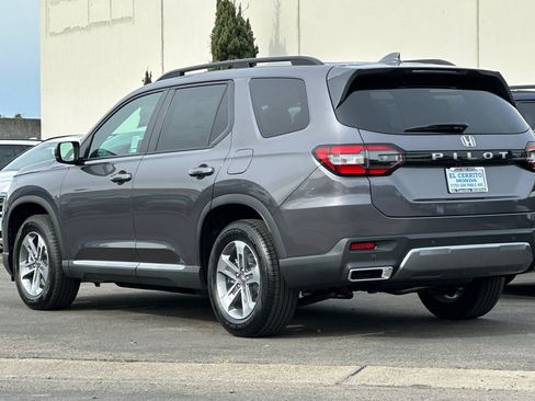 New 2026 Honda Pilot EX-L image 5