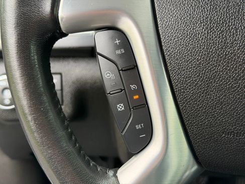 Used 2017 GMC Acadia Limited SLT FWD image 17