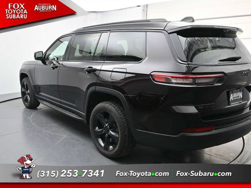 Used 2022 Jeep Grand Cherokee L Limited w/ Luxury Tech Group II AWD/4WD image 15