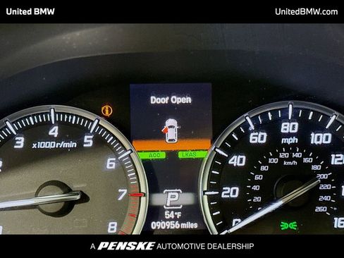 Used 2017 Acura MDX FWD w/ Advance Package image 7