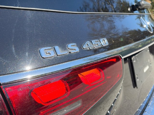 Used 2024 Mercedes-Benz GLS 450 4MATIC image 29