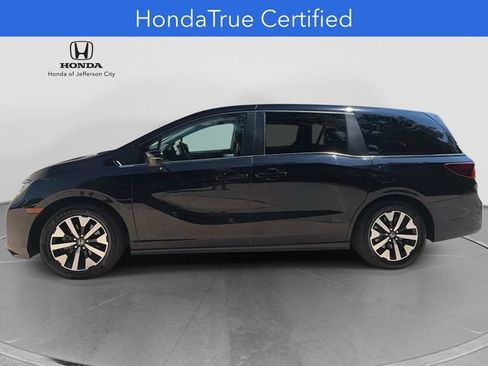 Certified 2025 Honda Odyssey EX-L image 3