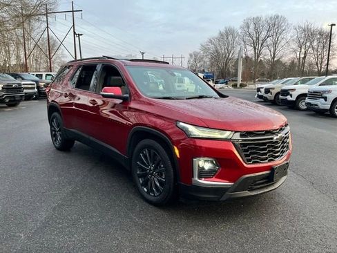 Used 2022 Chevrolet Traverse RS AWD/4WD image 4