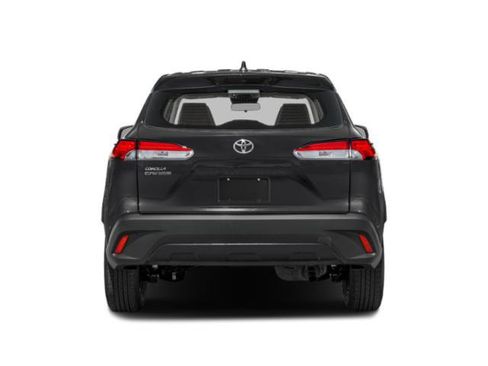 Used 2025 Toyota Corolla Cross L FWD image 5