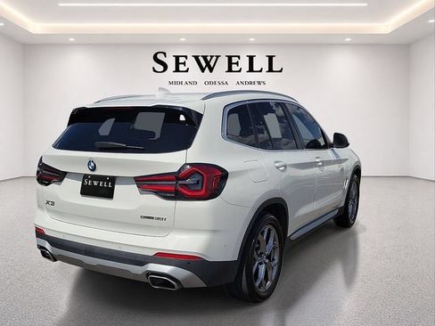 Used 2024 BMW X3 sDrive30i w/ Convenience Package RWD image 5