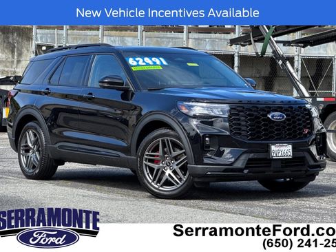 Used 2026 Ford Explorer ST w/ Sun And Sound Package AWD/4WD image 2