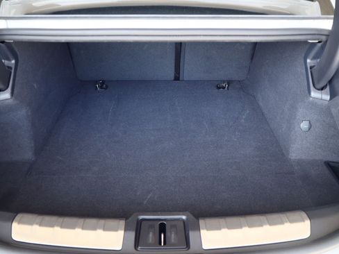Certified 2023 Porsche Taycan w/ Premium Package RWD image 22