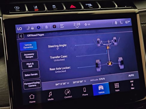 New 2025 Jeep Grand Cherokee Limited w/ Luxury Tech Group II image 27